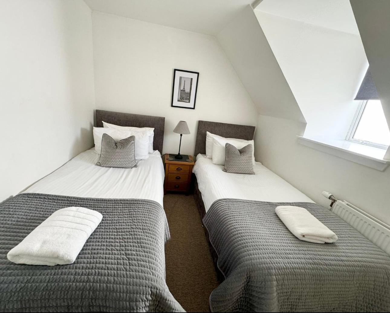 City Centre Cottage Inverness Extérieur photo